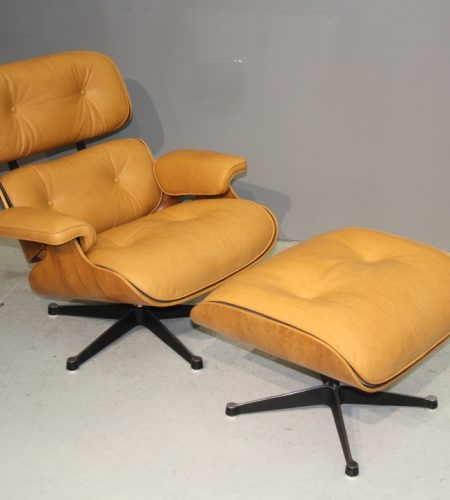 Coulon Tapissier - La Lounge Chair en cuir